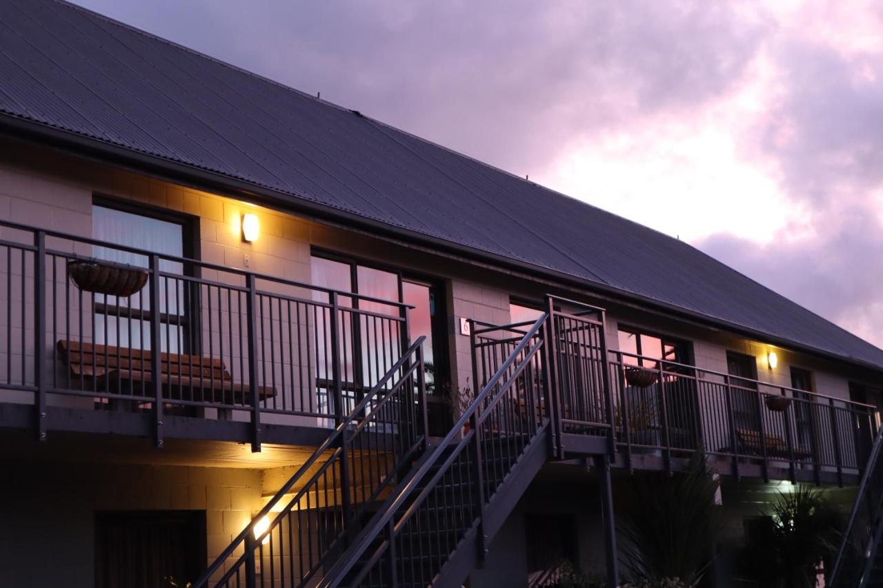 Akaroa Waterfront Motels Kültér fotó