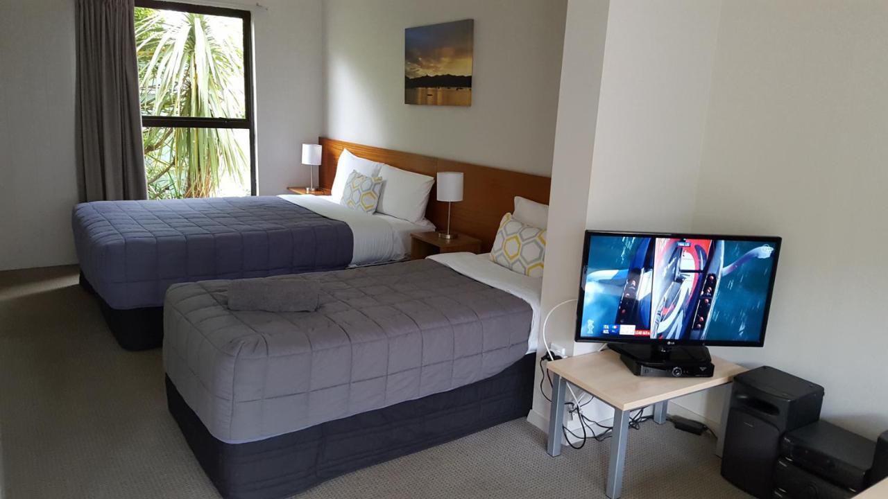 Akaroa Waterfront Motels Kültér fotó